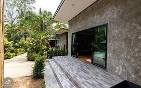 Pak Nam Resort